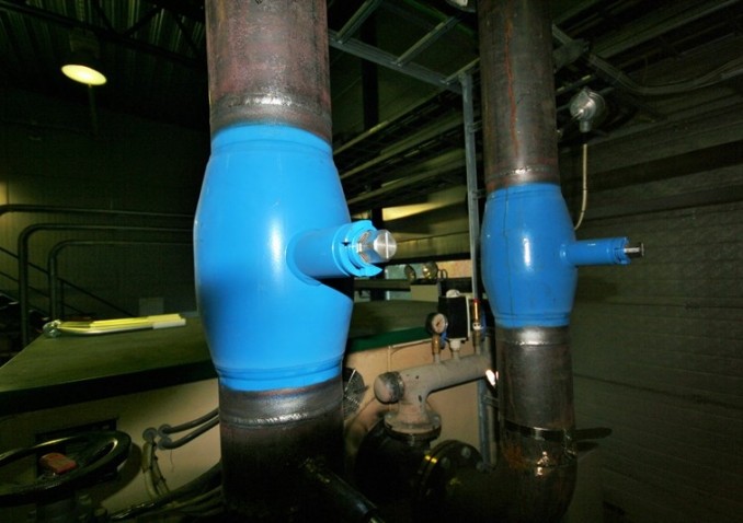 sveisearbeider-rustfritt-staal-innsveising-svartstaal-ventiler-elektrokjeler-rustfritt-sveisearbeider-hafslund-energi-4